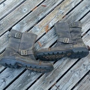 Men's Distressed Ugg Boots